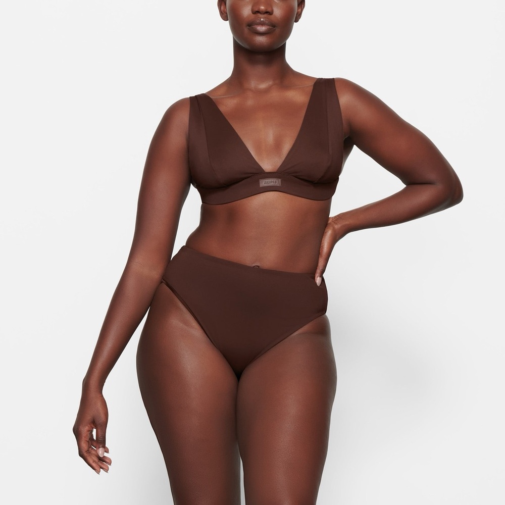Gently worn PLUNGE BIKINI TOP